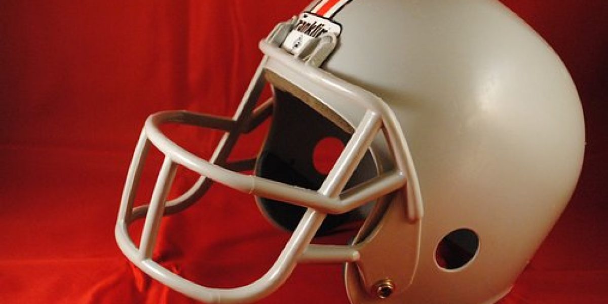 football-636890__340